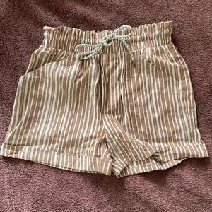 Striped Shorts w/ Drawstring